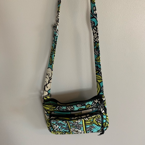 Vera Bradley Medium Crossbody - Picture 9 of 9
